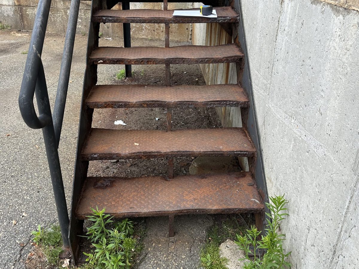 Stairs and Ramps project by EMetal Welding 4